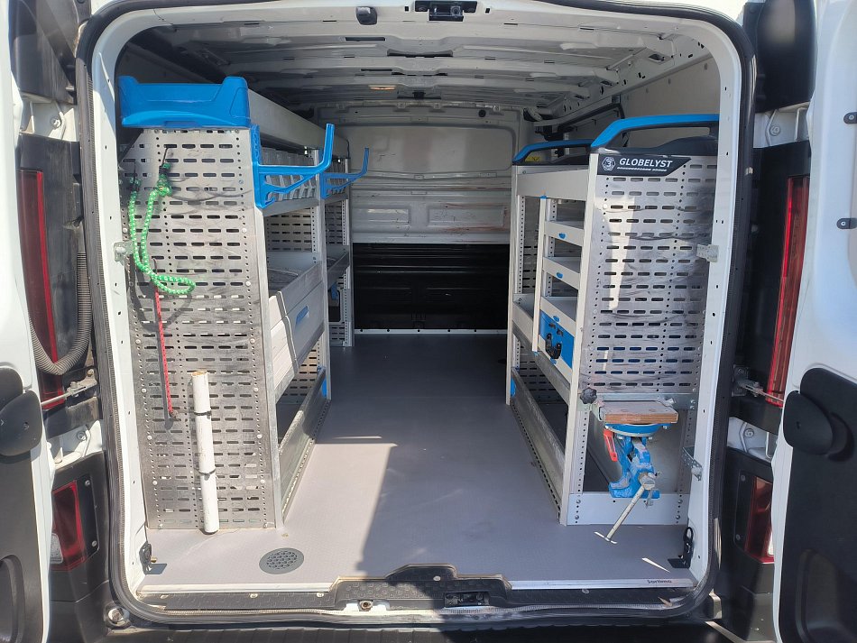 Opel Vivaro 1.6CDTi  DÍLNA SORTIMO