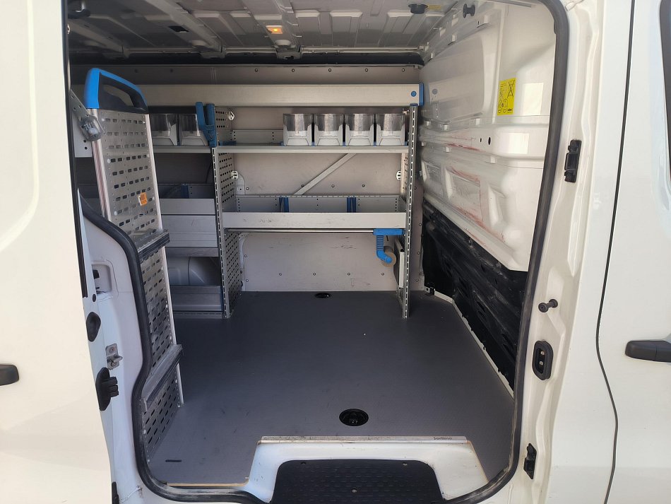 Opel Vivaro 1.6CDTi  DÍLNA SORTIMO