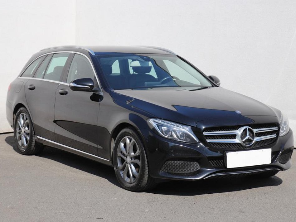 Mercedes-Benz Třída C 2.2cdi  220D