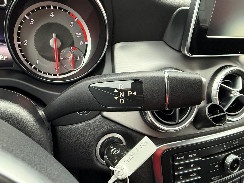 Mercedes-Benz CLA 2.2CDI  200d 4mat