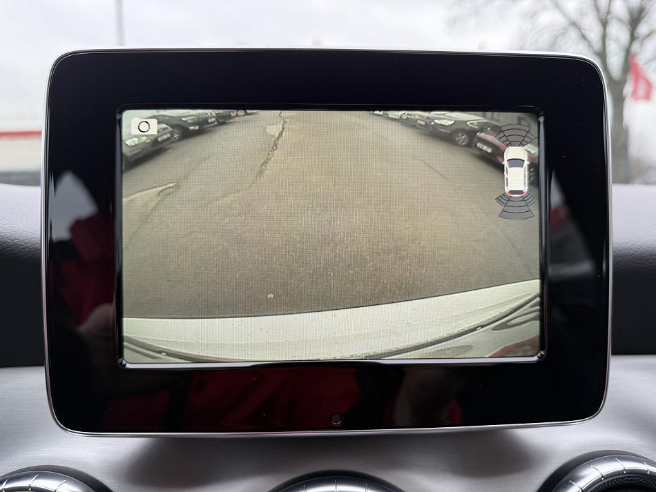 Mercedes-Benz CLA 2.2CDI  200d 4mat