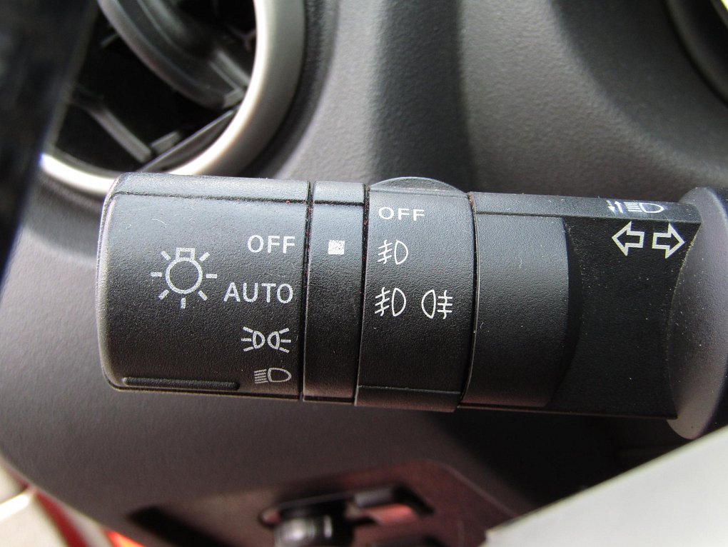 Nissan Qashqai 2.0 dCi  4x4, 7míst