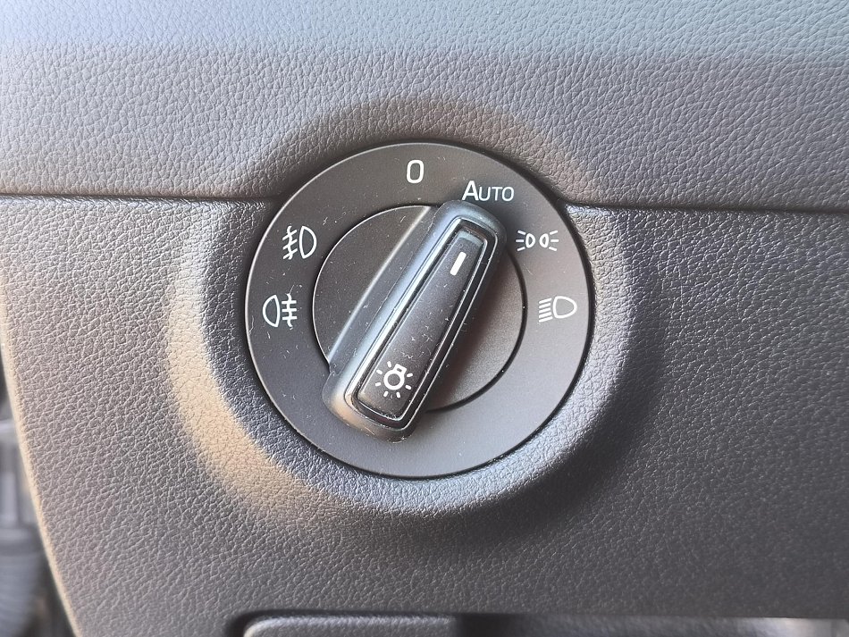 Škoda Octavia III 2.0 TDi RS Challange