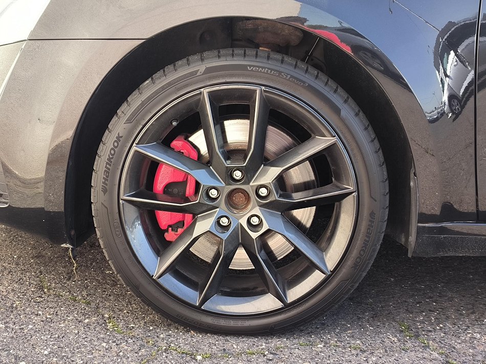 Škoda Octavia III 2.0 TDi RS Challange