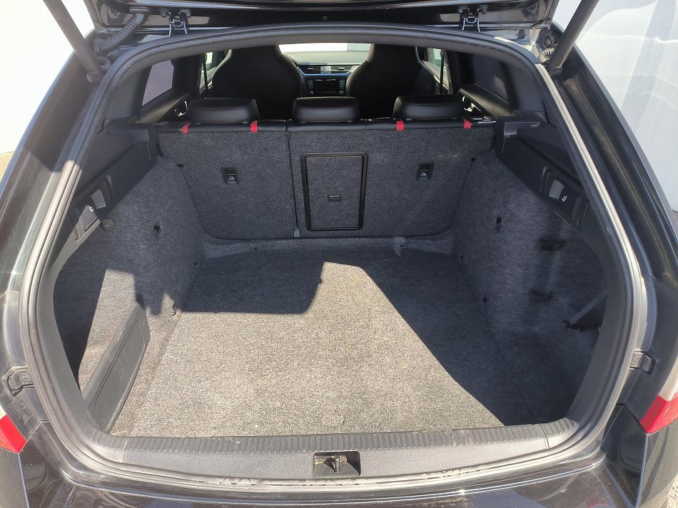 Škoda Octavia III 2.0 TDi RS Challange