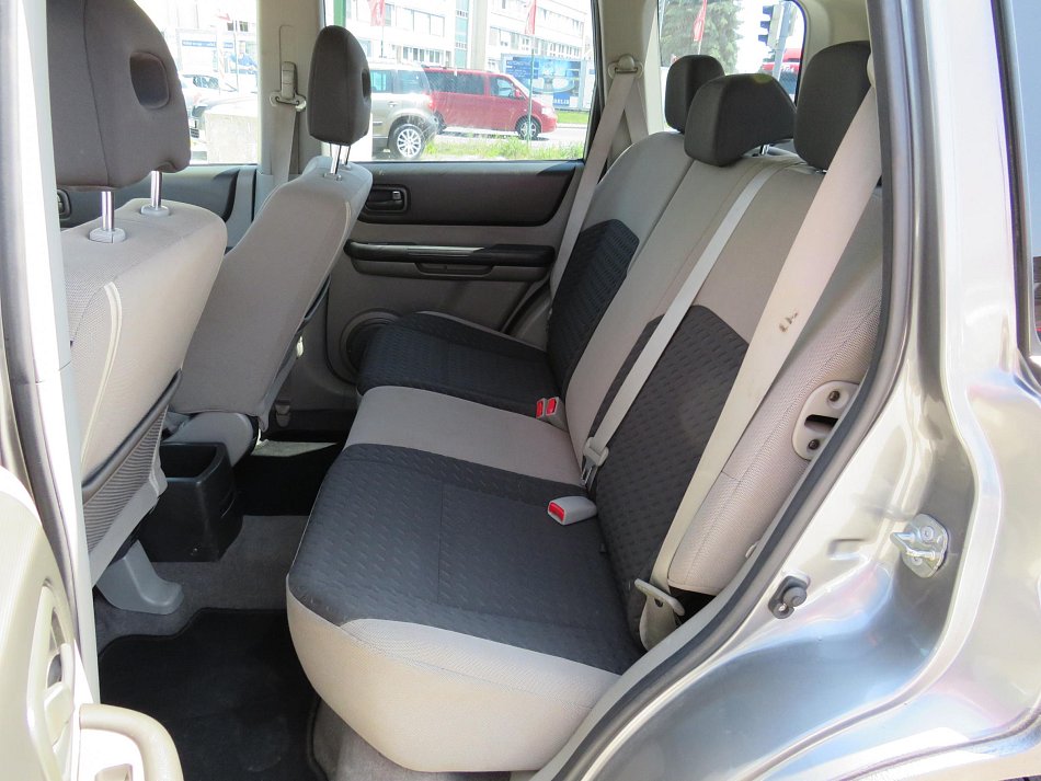 Nissan X-Trail 2.2 dCi  4x4