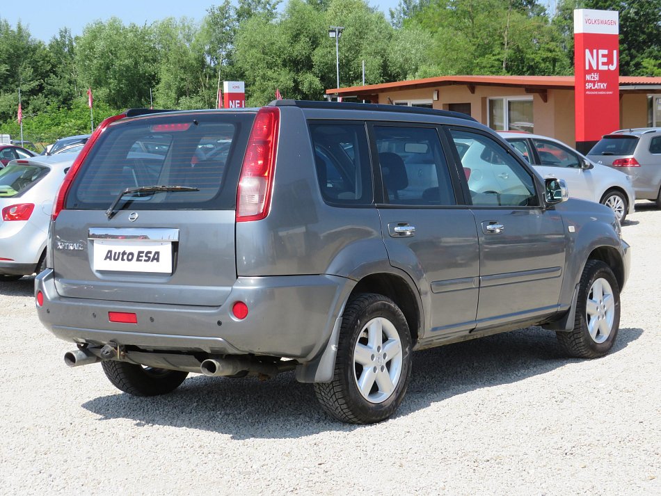 Nissan X-Trail 2.2 dCi  4x4