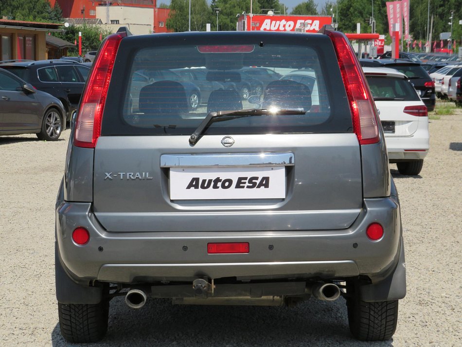 Nissan X-Trail 2.2 dCi  4x4