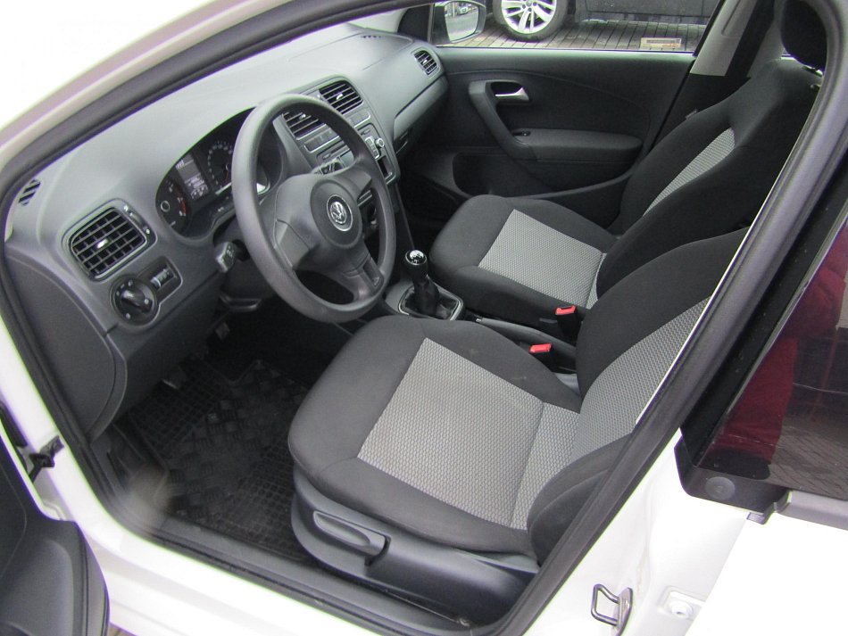 Volkswagen Polo 1.2 i 