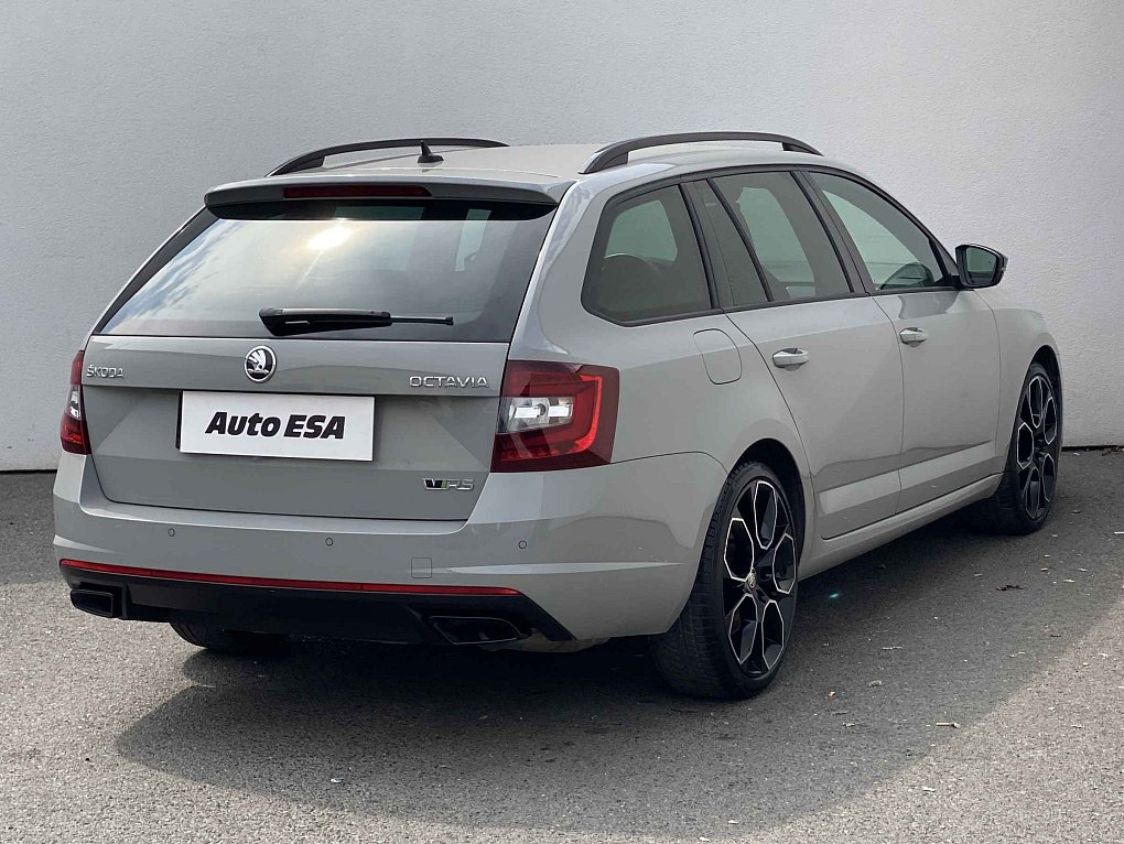 Škoda Octavia III 2.0 TSi RS