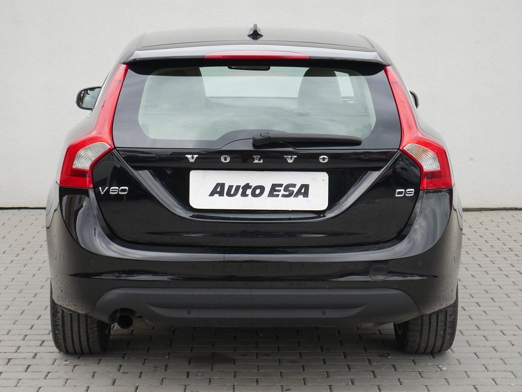 Volvo V60 2.0D 