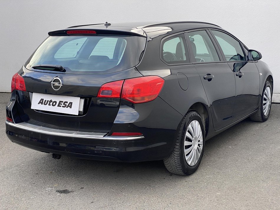 Opel Astra 1.4T 