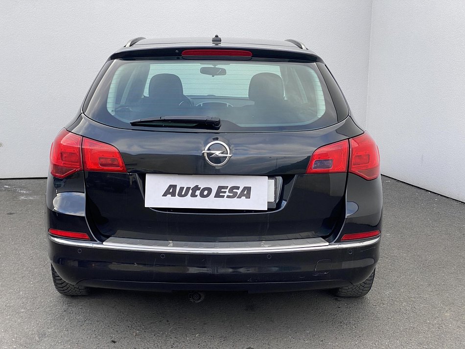 Opel Astra 1.4T 