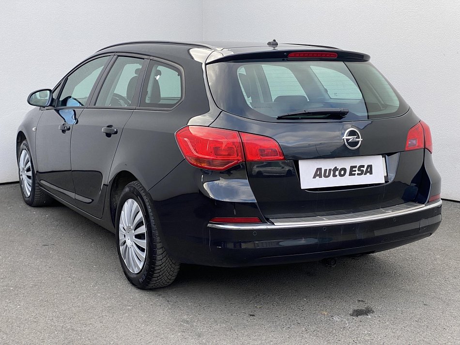 Opel Astra 1.4T 