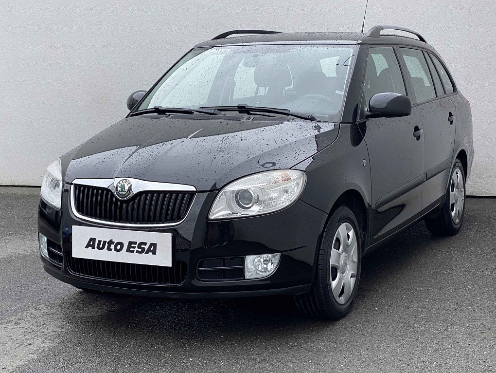 Škoda Fabia II 1.6 16V Ambiente