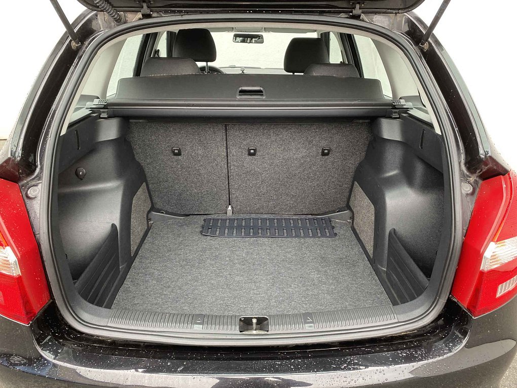 Škoda Fabia II 1.6 16V Ambiente