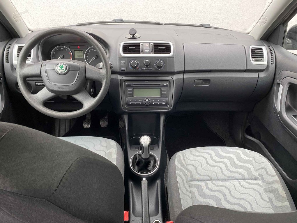 Škoda Fabia II 1.6 16V Ambiente