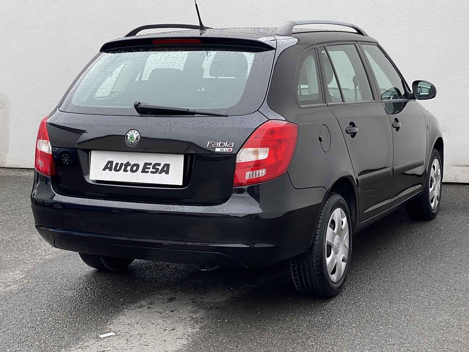 Škoda Fabia II 1.6 16V Ambiente