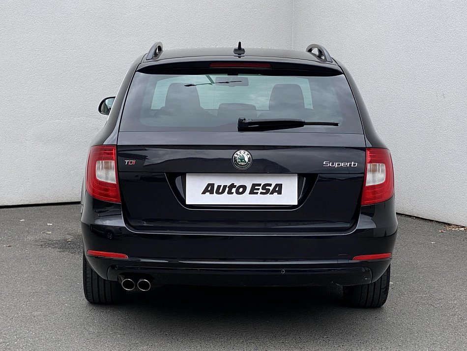Škoda Superb II 2.0 TDi Family