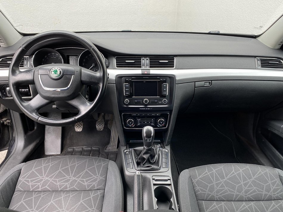 Škoda Superb II 2.0 TDi Family