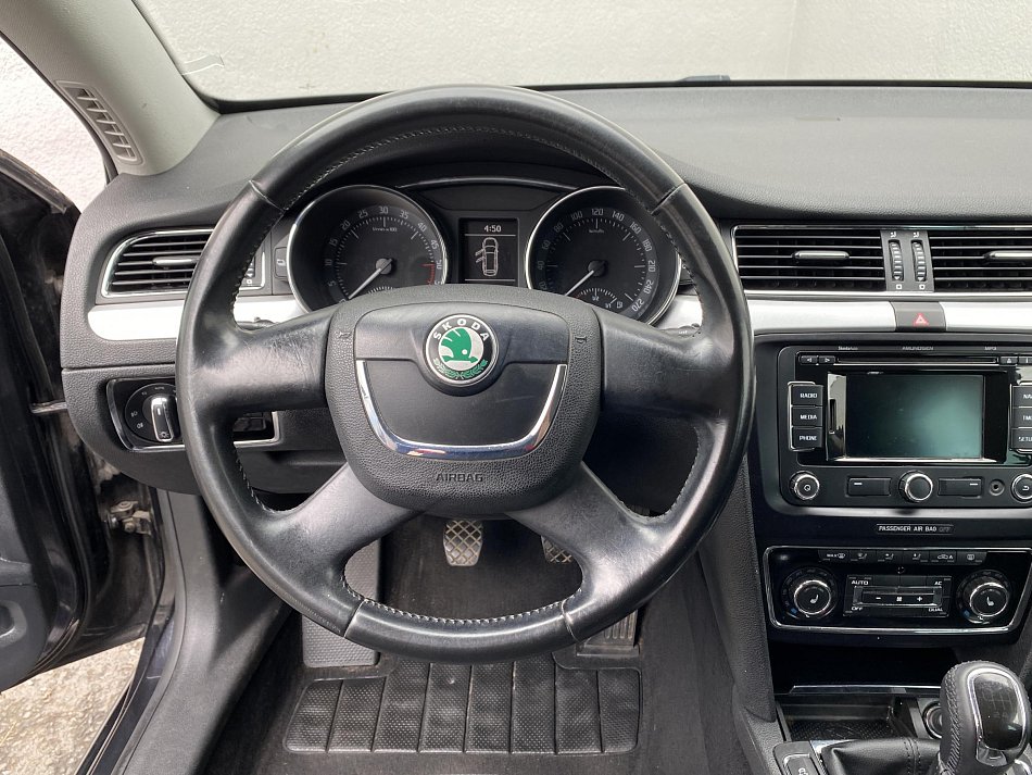 Škoda Superb II 2.0 TDi Family