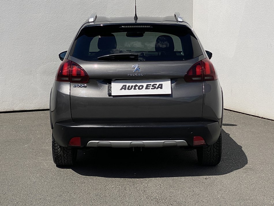 Peugeot 2008 1.2PT Crossway