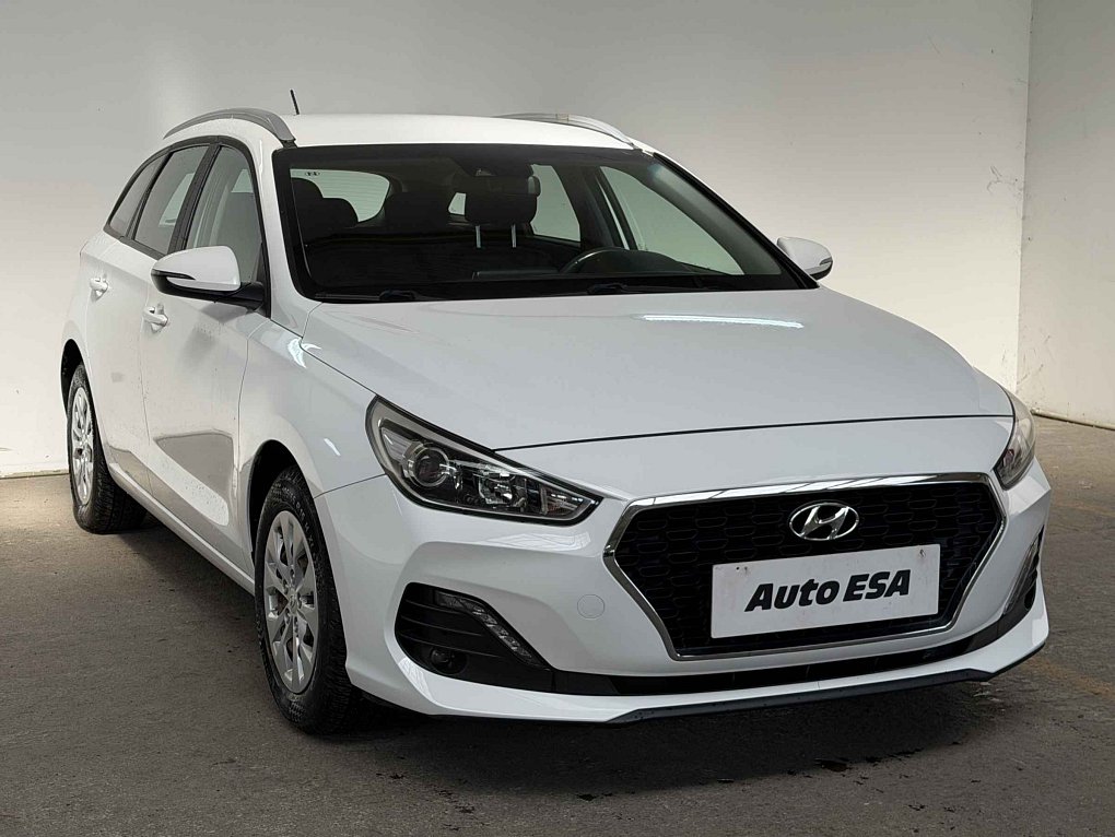 Hyundai I30 1.4  CVVT Trikolor
