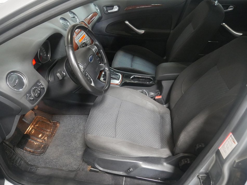 Ford Mondeo 2.0 TDCi 