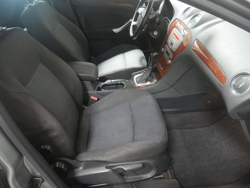 Ford Mondeo 2.0 TDCi 