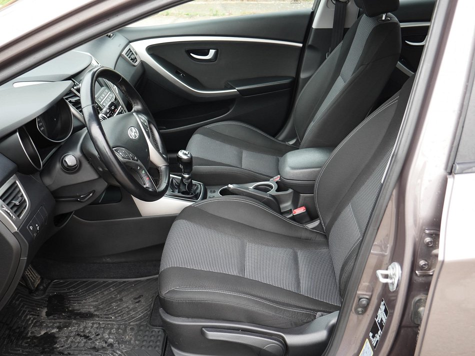 Hyundai I30 1.6 CRDi 