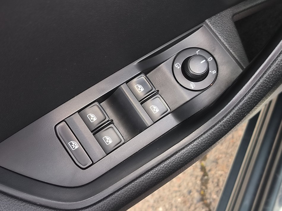 Škoda Superb III 2.0 TDi 