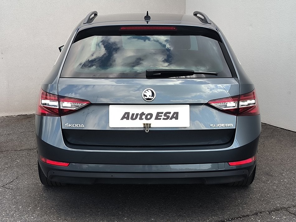 Škoda Superb III 2.0 TDi 