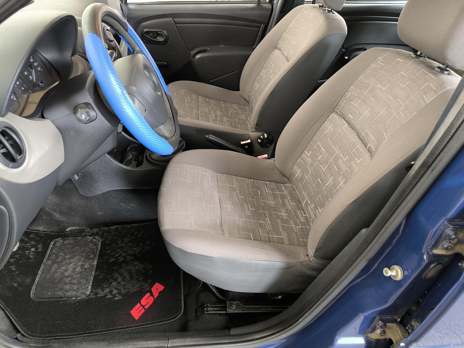 Dacia Logan 1.4i 