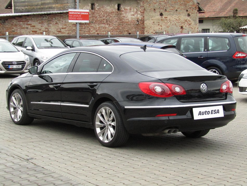 Volkswagen Passat CC 2.0 TDi 