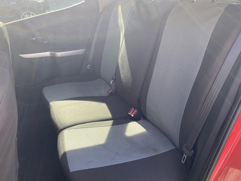 Kia Ceed 1.4 16V 
