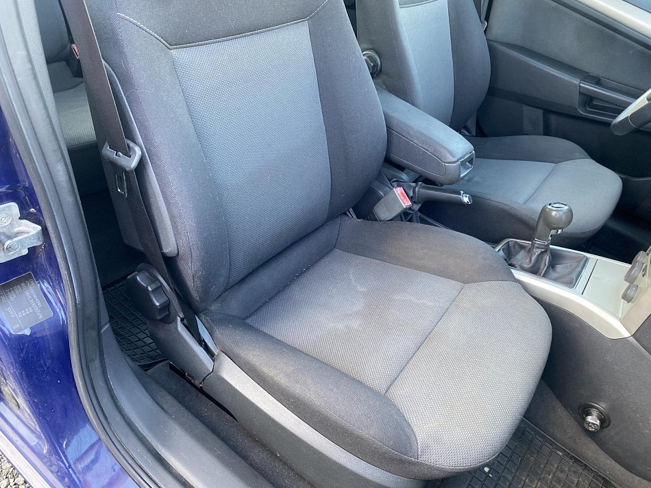 Opel Astra 1.7 CDTi 