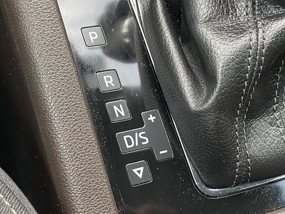 Škoda Octavia III 2.0 TDi Scout 4x4