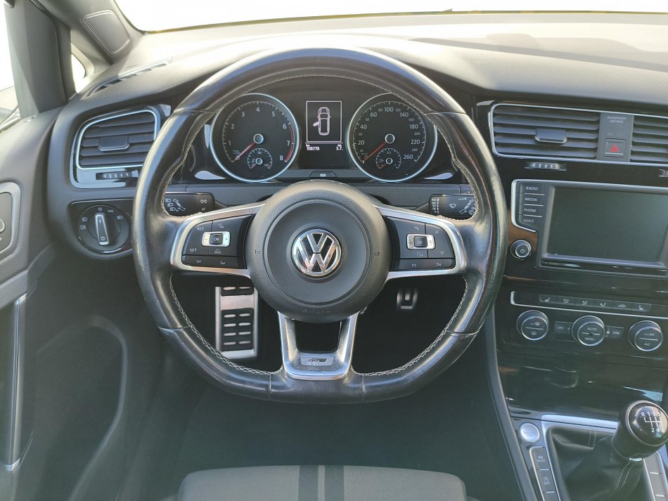 Volkswagen Golf 1.4 TSi R-Line