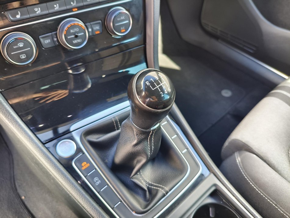 Volkswagen Golf 1.4 TSi R-Line