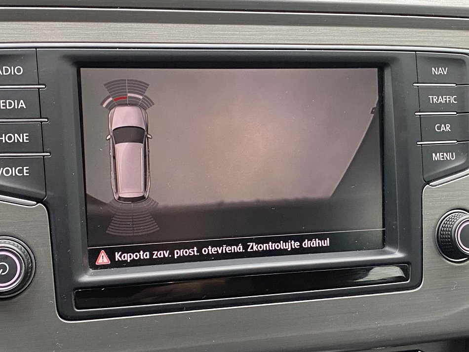 Volkswagen Passat 1.6 TDi 