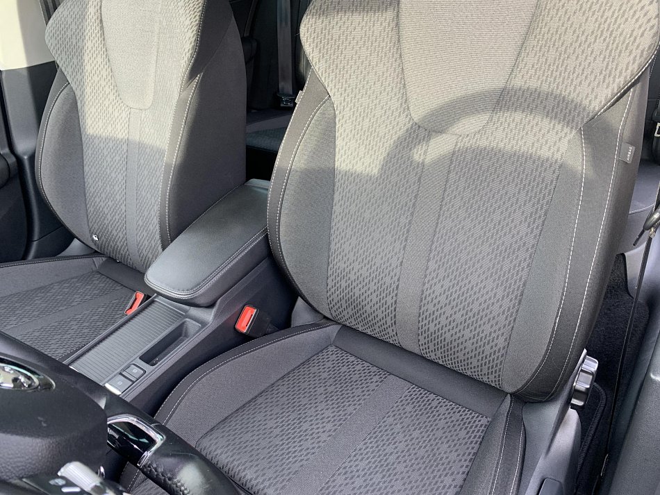 Škoda Octavia IV 2.0TDi SportLine