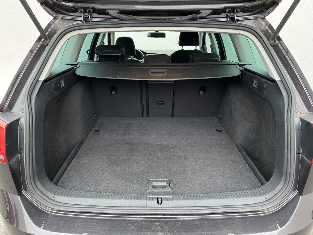 Volkswagen Golf 1.6 TDi Lounge