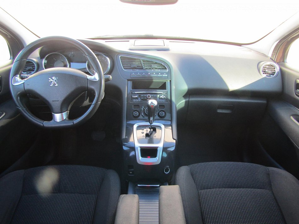 Peugeot 5008 2.0HDi 
