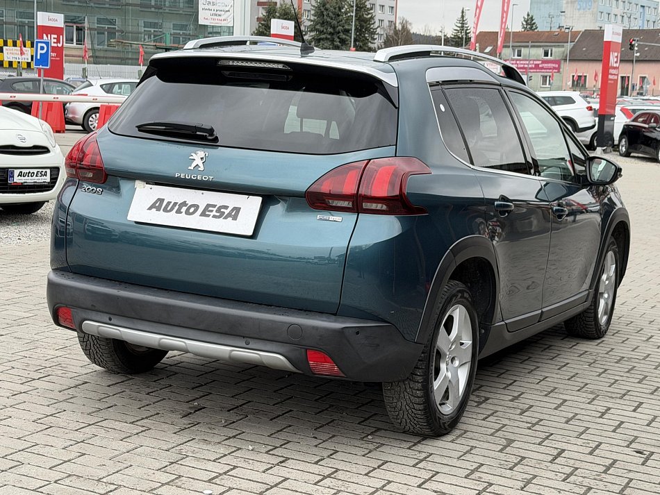 Peugeot 2008 1.2PT 