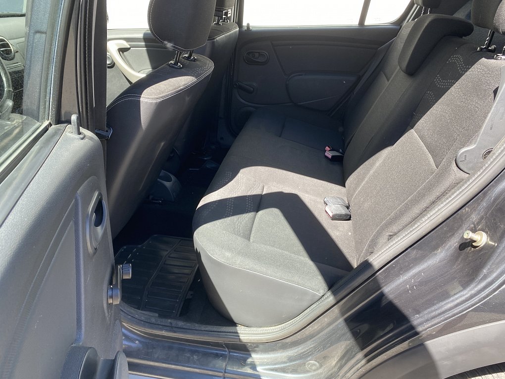 Dacia Sandero 1.6i Stepway