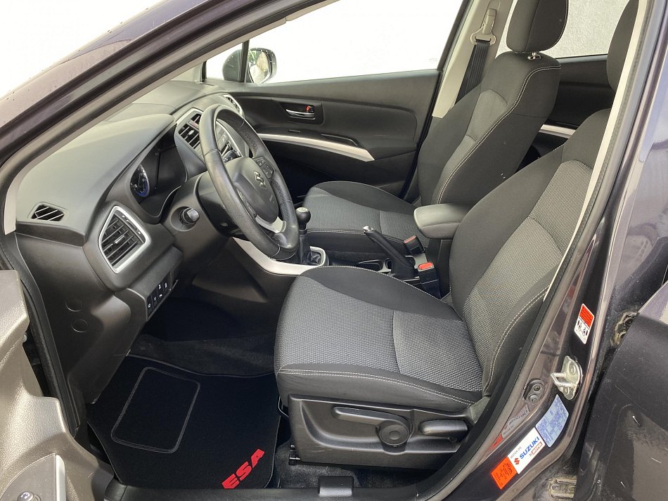 Suzuki S-Cross 1.6 VVT Limited