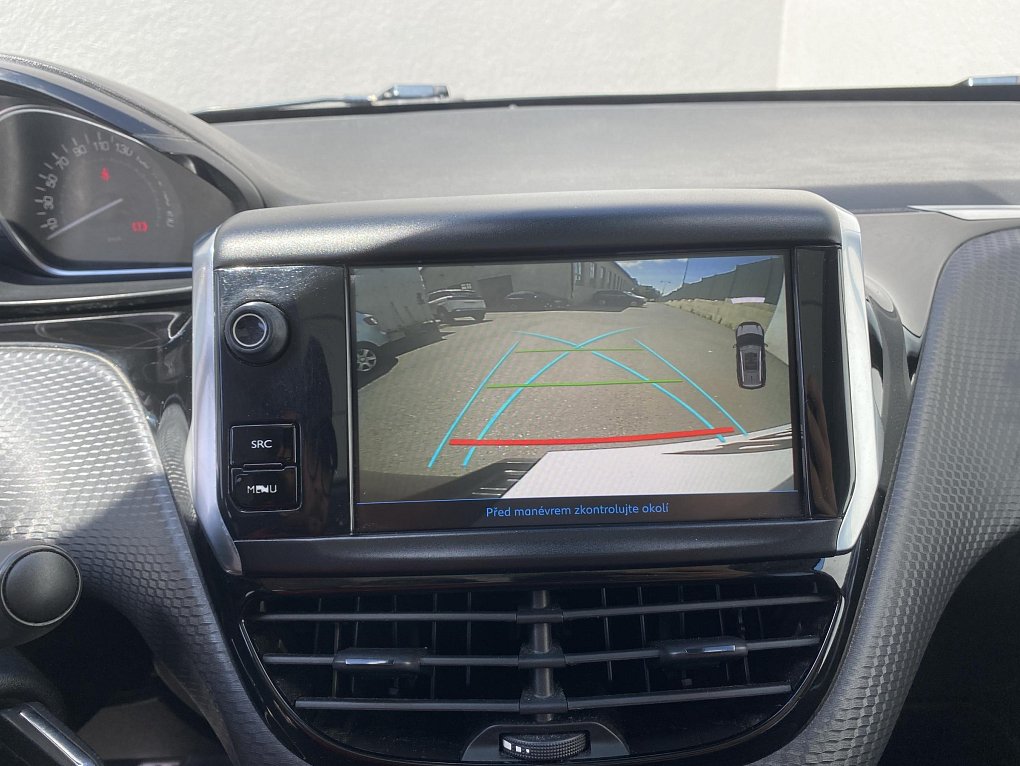 Peugeot 2008 1.2PT Crossway