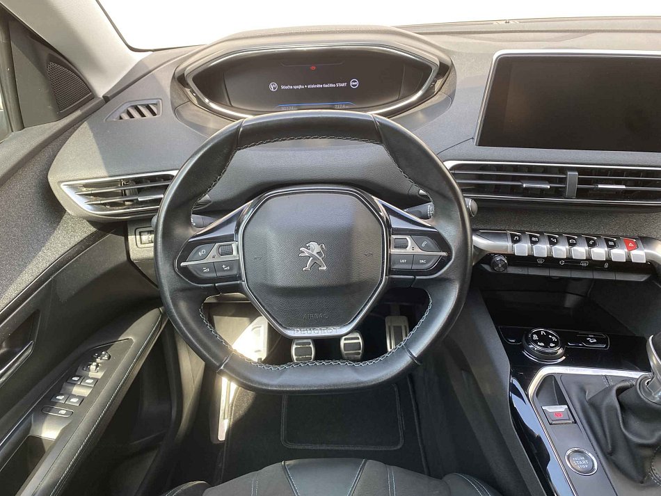 Peugeot 3008 1.2PT Crossway