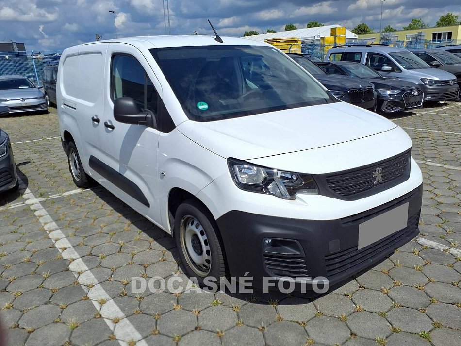 Peugeot Partner 1.5HDi Premium MAXi DÍLNA