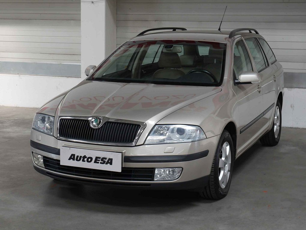 Škoda Octavia II 2.0 i 